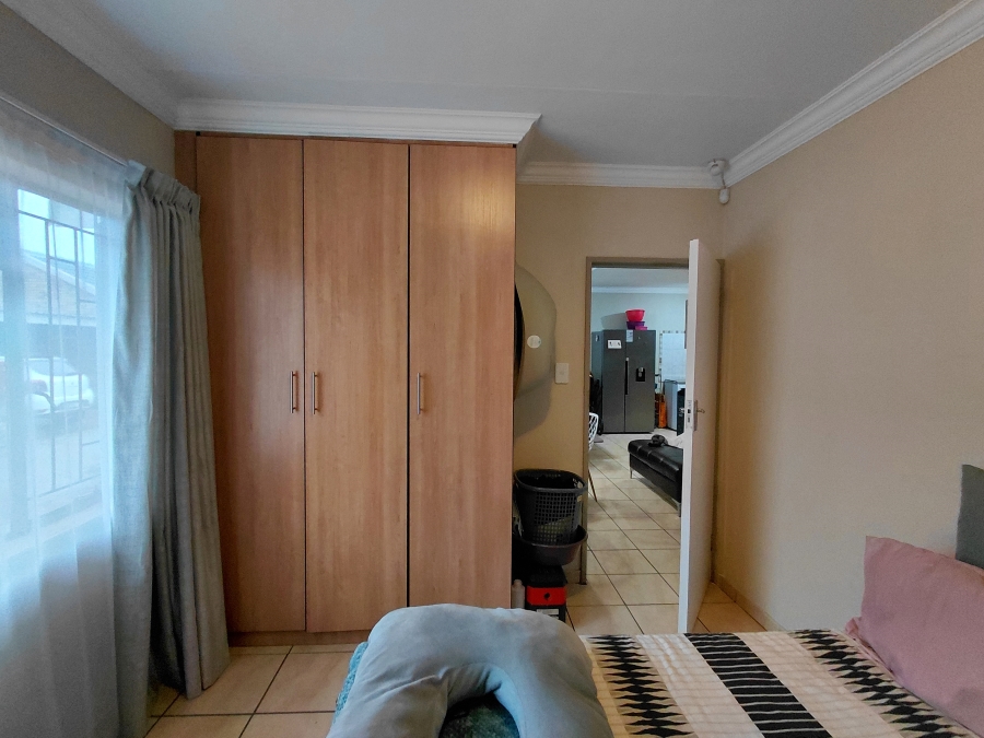 To Let 2 Bedroom Property for Rent in Doringkruin North West